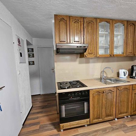 Apartman Zahira كارلوباغ المظهر الخارجي الصورة
