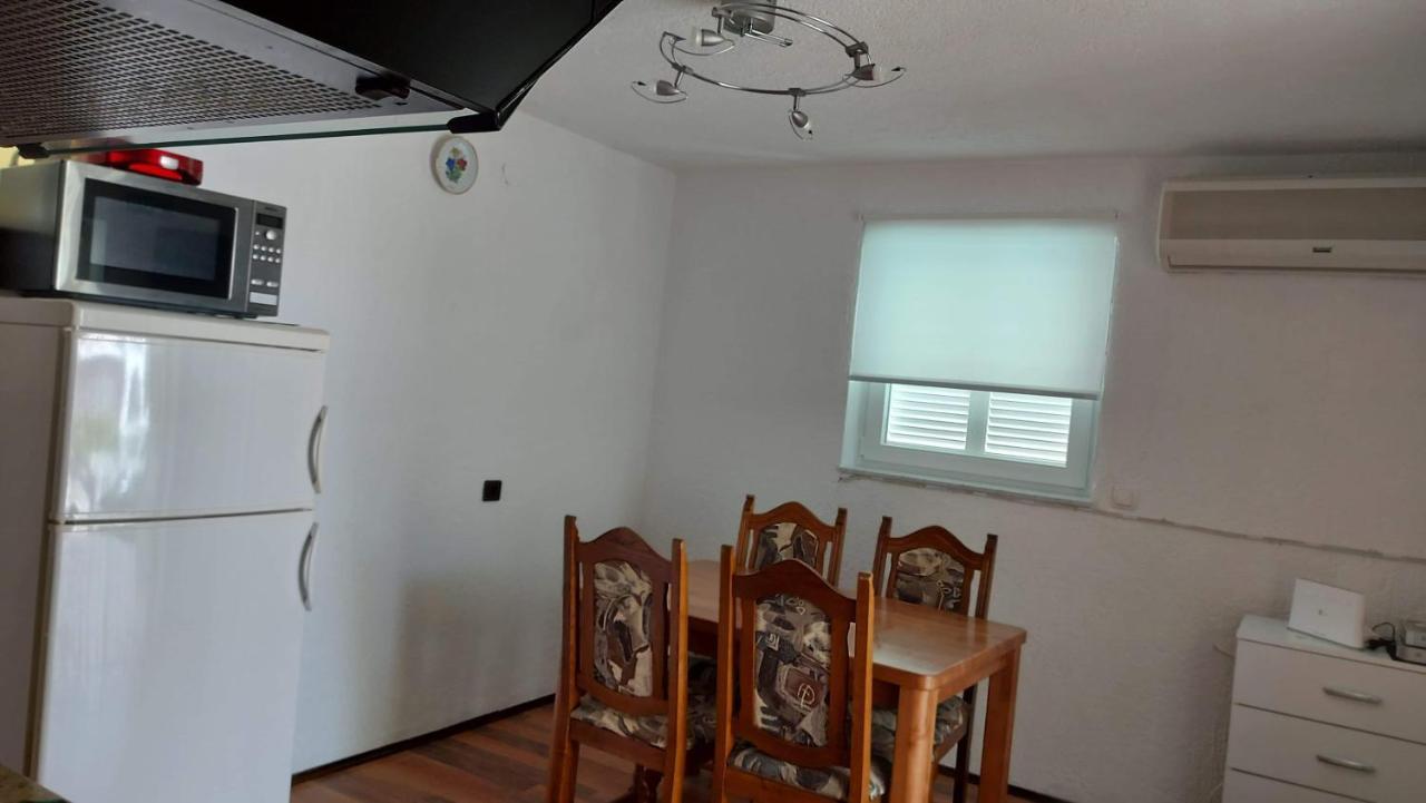 Apartman Zahira كارلوباغ المظهر الخارجي الصورة