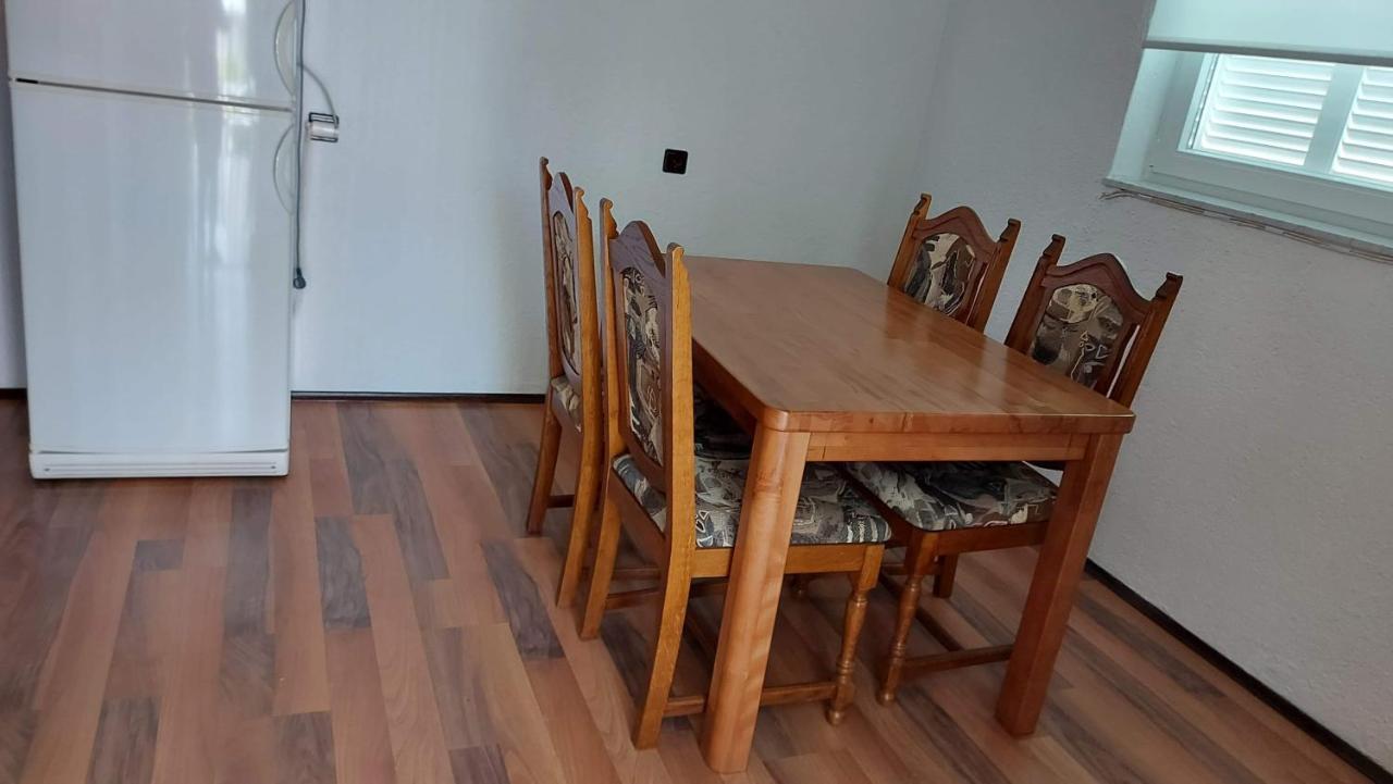 Apartman Zahira كارلوباغ المظهر الخارجي الصورة